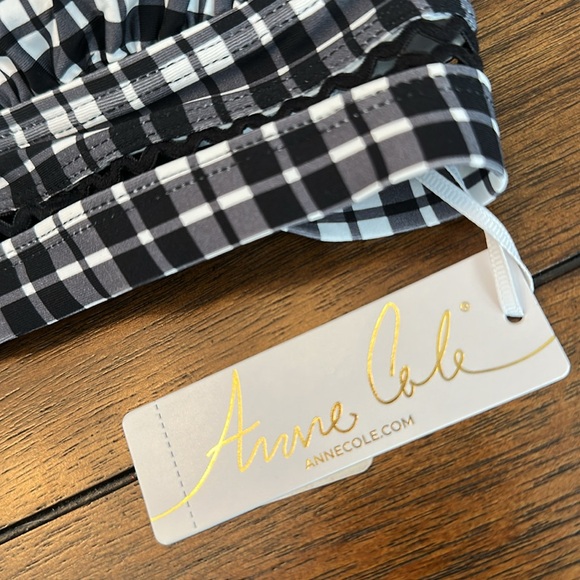 NWT ANNE COLE bikini top - Picture 3 of 8